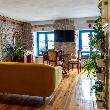 Old House Apartment โวดีเซ ภายนอก รูปภาพ