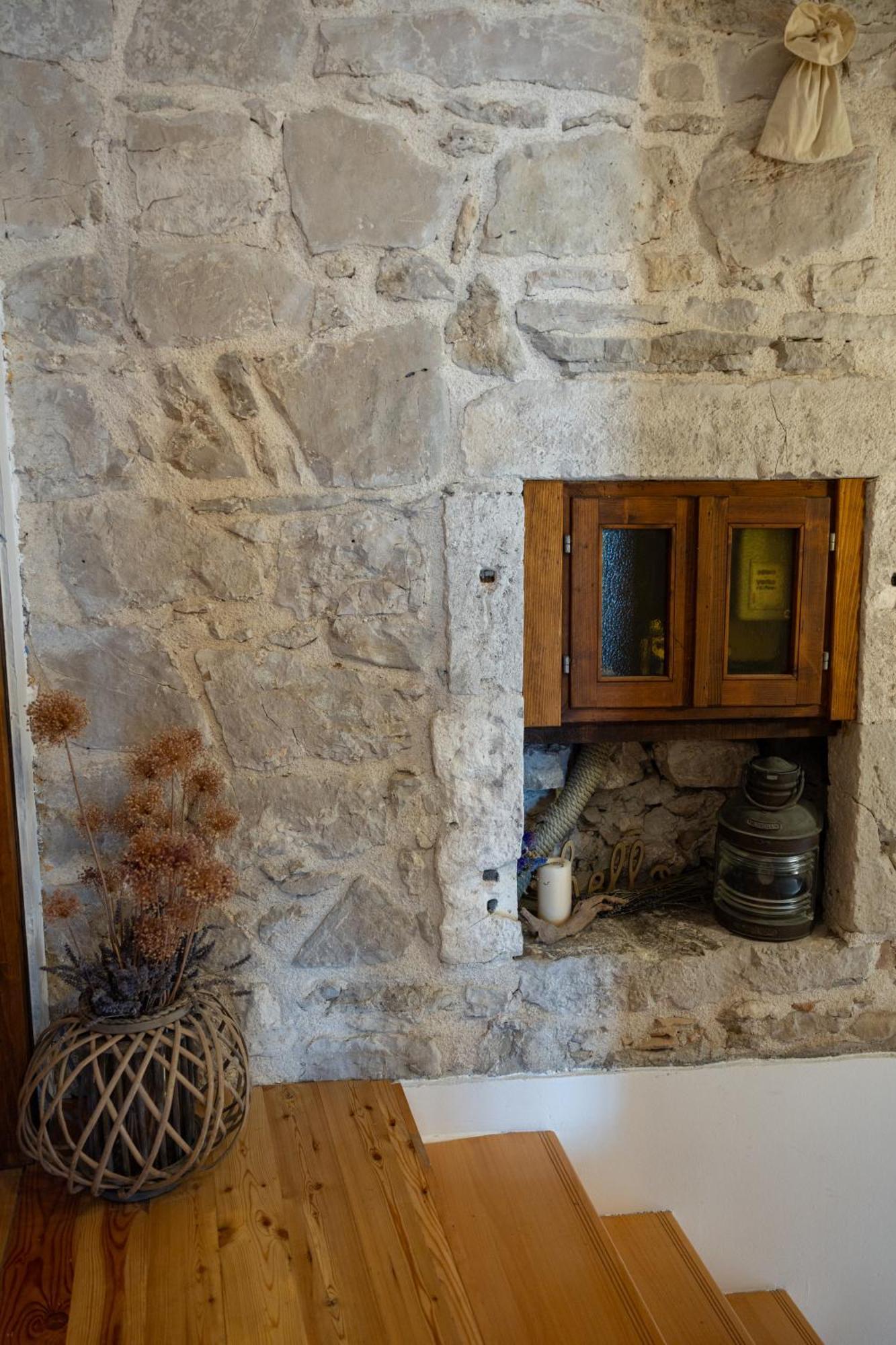 Old House Apartment โวดีเซ ภายนอก รูปภาพ